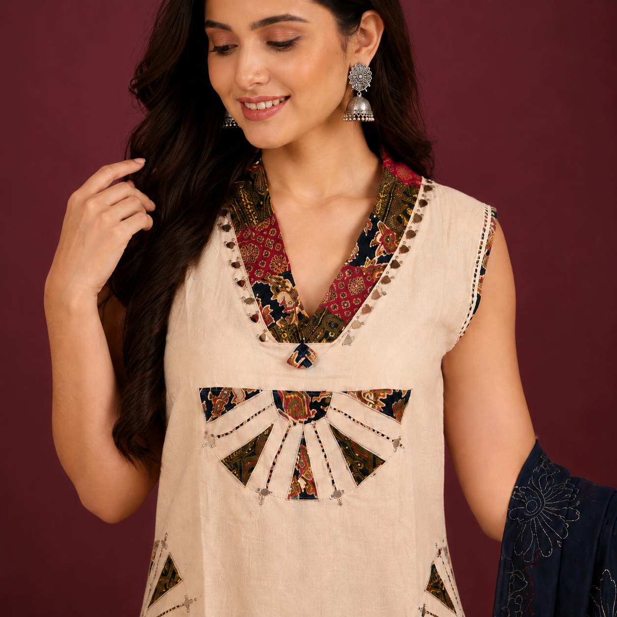 Ivory Applique Art Cotton 3-Piece Suit Set