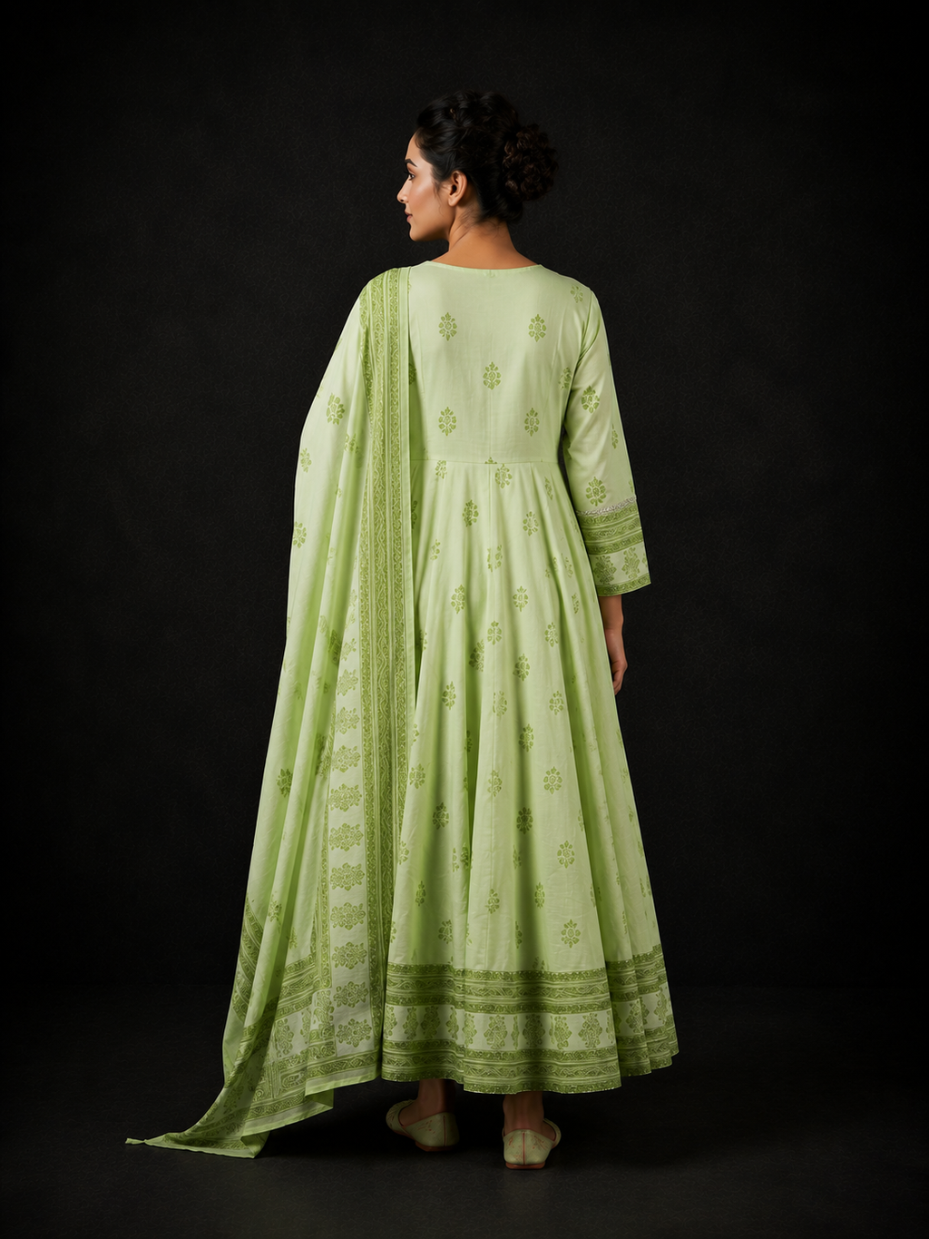 Sage Anarkali